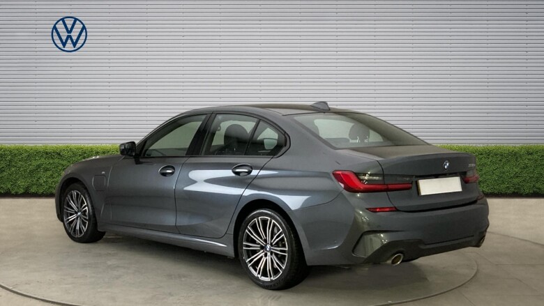 BMW 3 Series 330e M Sport 4dr Step Auto Saloon